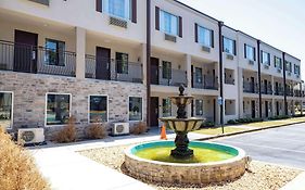 Days Inn By Wyndham College Park Atlanta Airport South